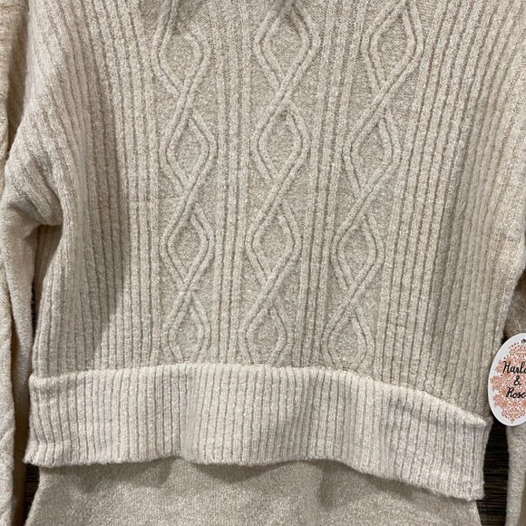 Harlow & Rose Beige Cable Knit Turtleneck Sweater Dress Ribbed Detail Womens M - Picture 2 of 5